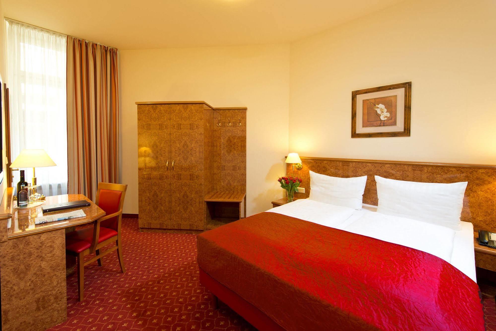 Hotel & Apartments Zarenhof Berlin Mitte Eksteriør billede